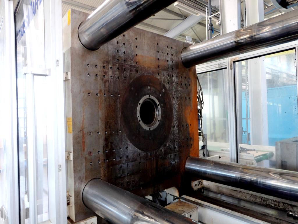 Machines for the manufacturing of foamed <br>and injected attachments and spare parts <br>for the automotive sector-6