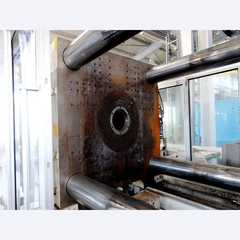 Machines for the manufacturing of foamed <br>and injected attachments and spare parts <br>for the automotive sector-6