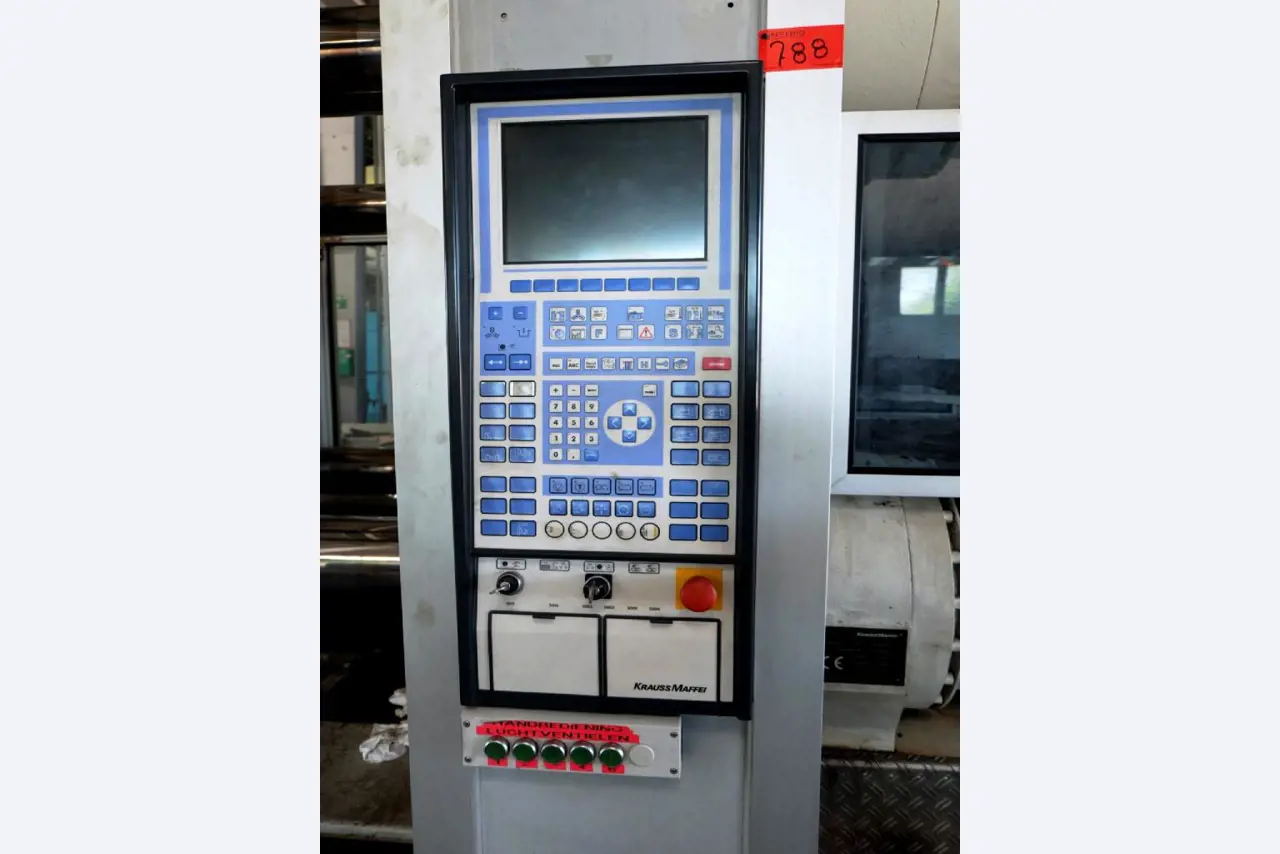 Machines for the manufacturing of foamed <br>and injected attachments and spare parts <br>for the automotive sector-8