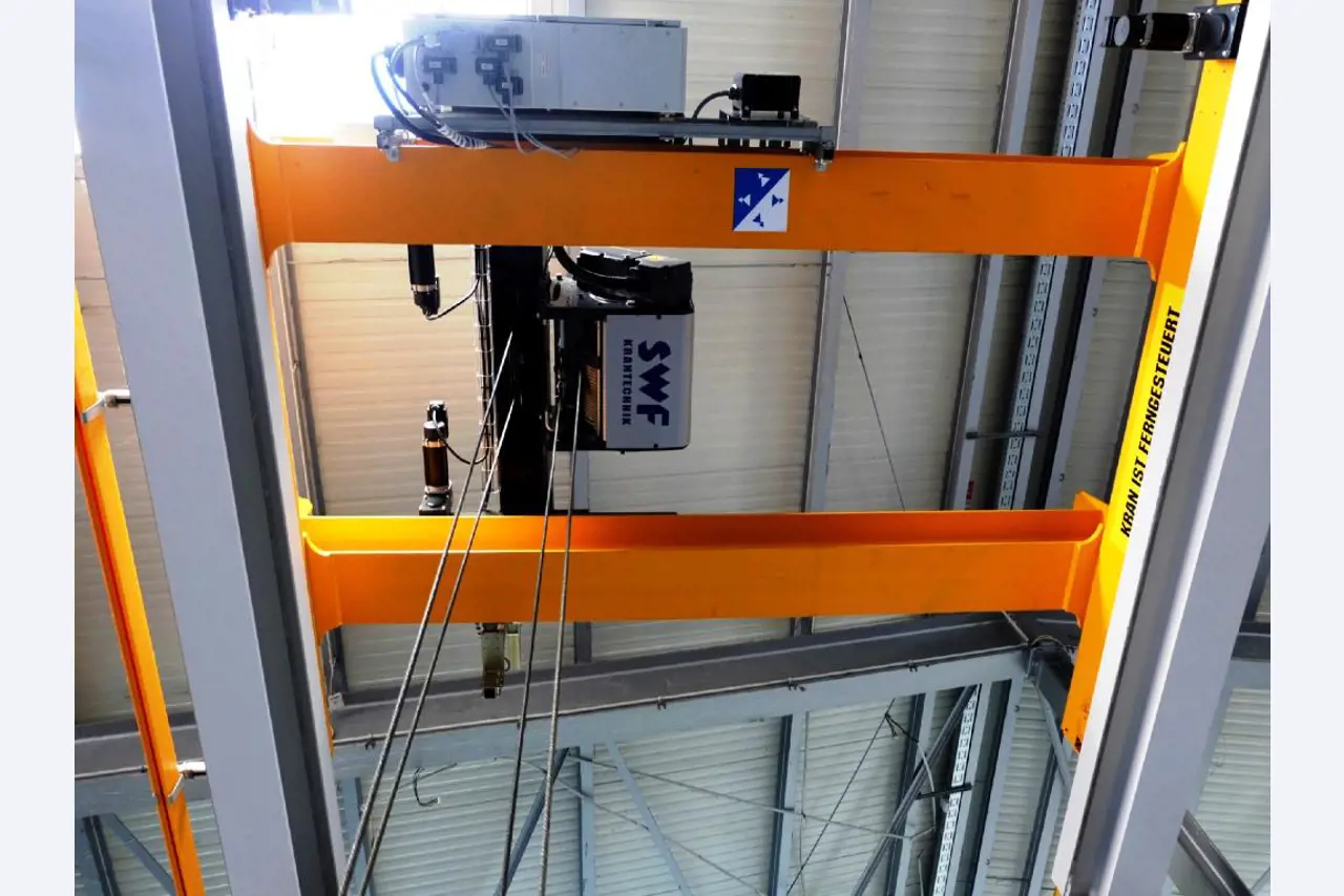 Machines for the manufacturing of foamed <br>and injected attachments and spare parts <br>for the automotive sector-3