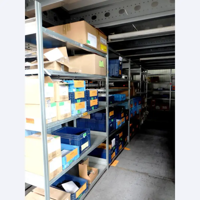 Machines pour la fabrication de pièces (rapportées) automobiles moussées et injectées-7