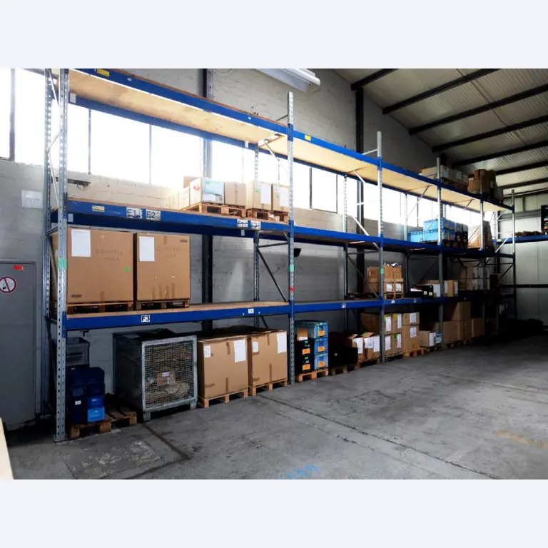 Machines pour la fabrication de pièces (rapportées) automobiles moussées et injectées-1