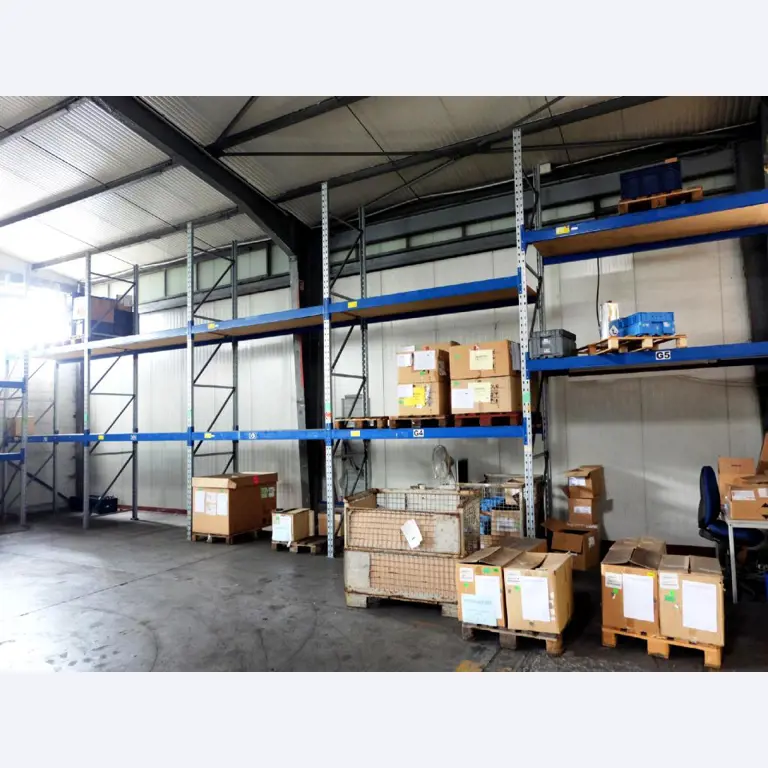 Machines pour la fabrication de pièces (rapportées) automobiles moussées et injectées-3