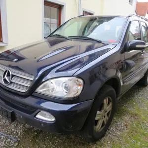 SUV Mercedes-Benz ML 350