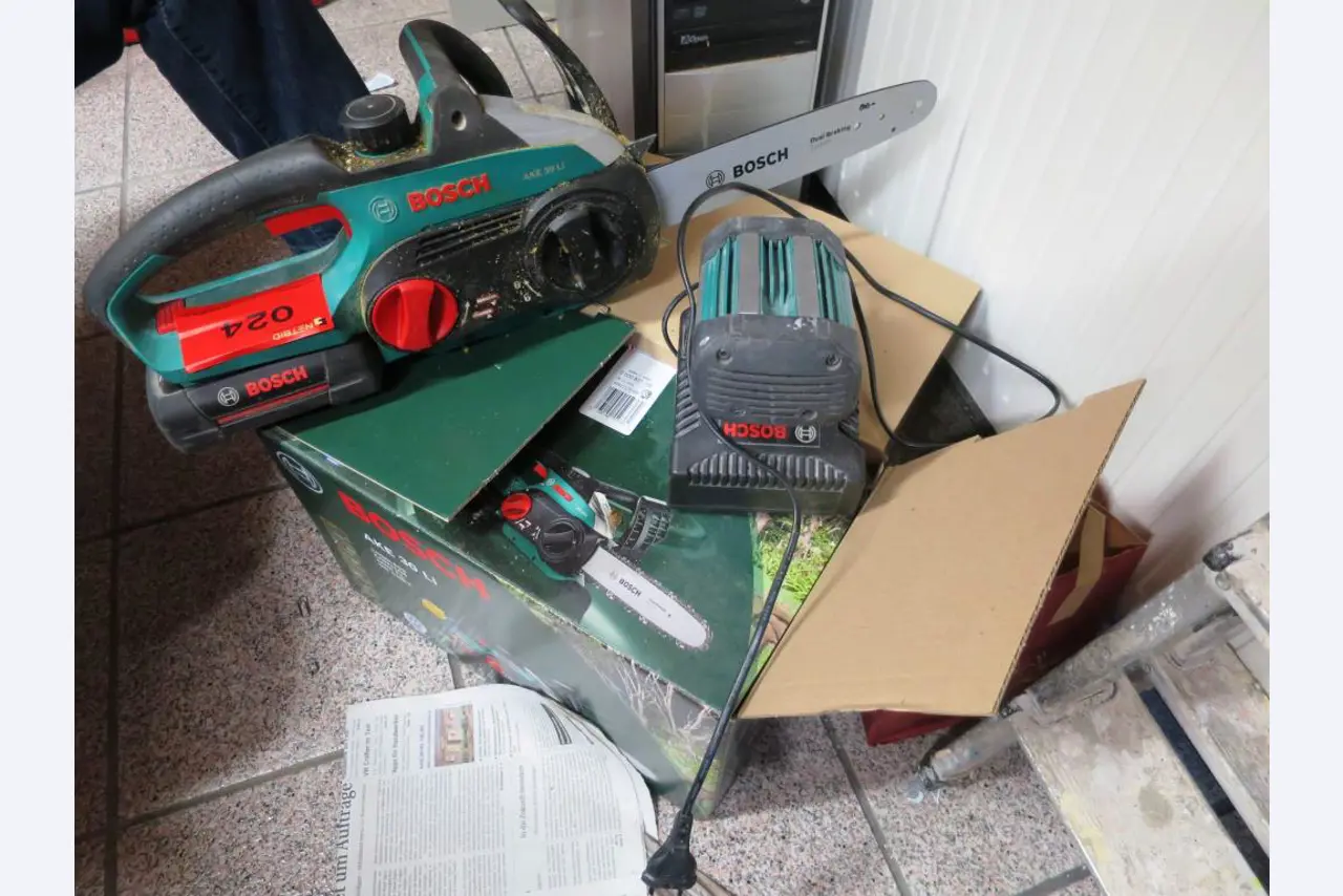 Betriebsauflösung Baugeschäft -1