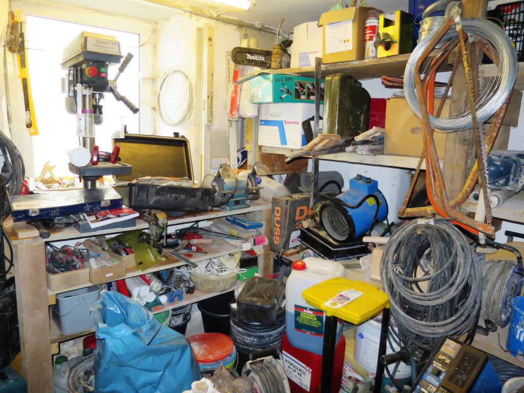 Betriebsauflösung Baugeschäft -1