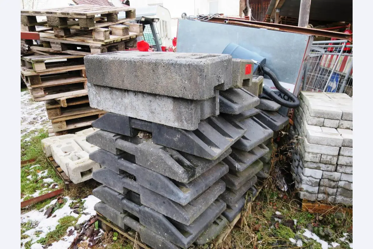 Operating resolution construction business-2