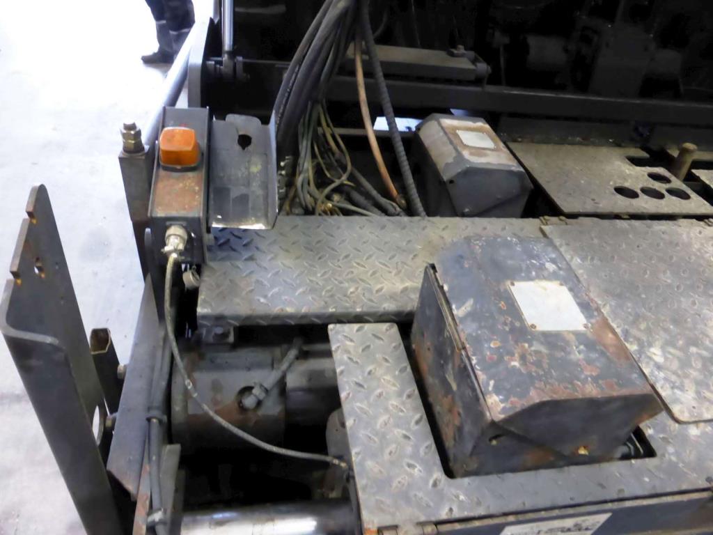 road engineering and municipal service sectorr-9