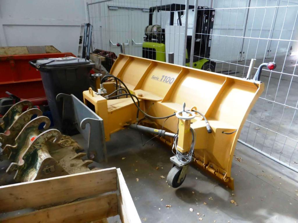 road engineering and municipal service sectorr-9