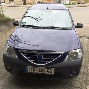 Samochód Dacia Logan