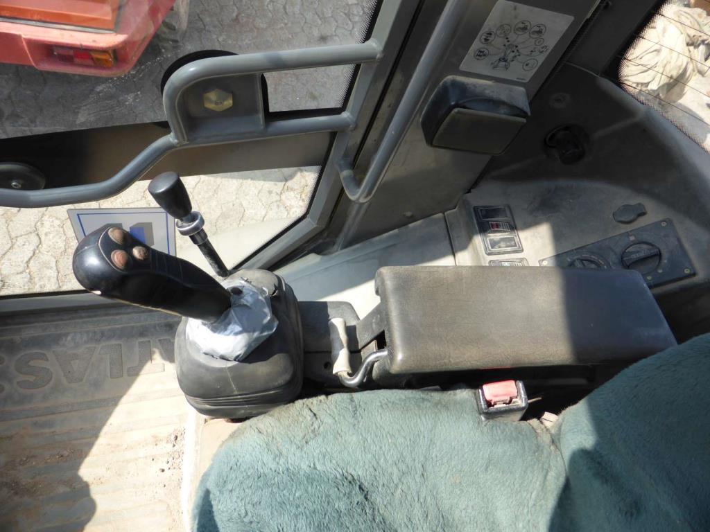 Baumaschinen, Baugeräte, Nutzfahrzeuge und Pkw-11