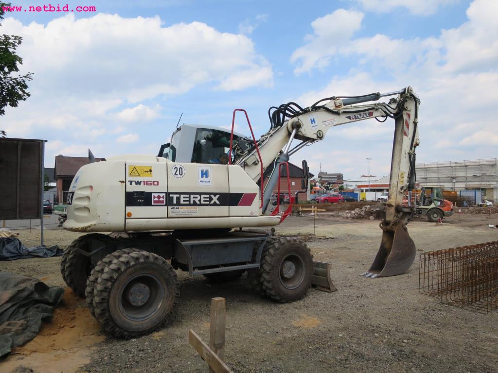 construction machinery and equipment and commercial vehicles -4