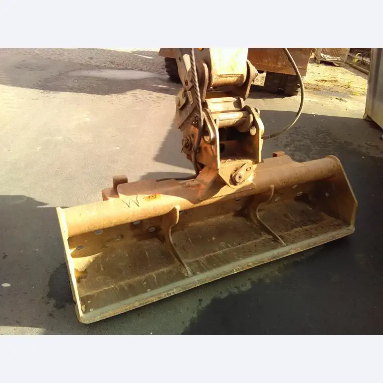 construction machinery and equipment and commercial vehicles -1