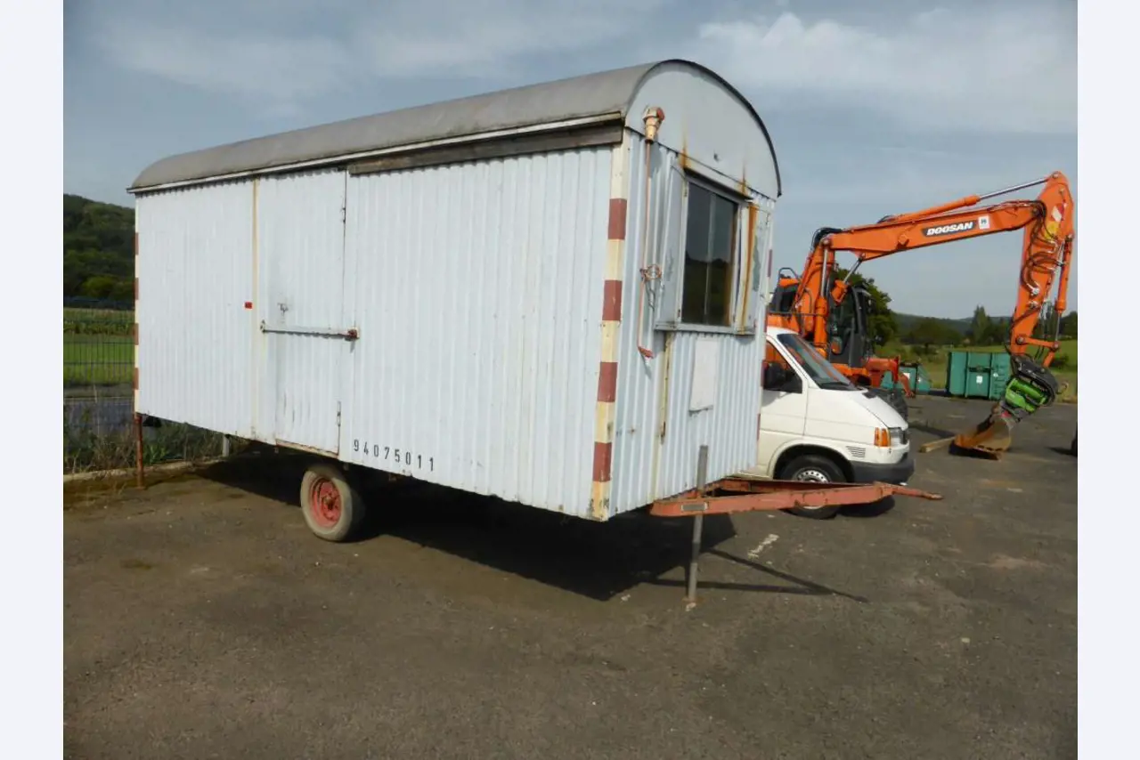 construction machinery and equipment and commercial vehicles -1