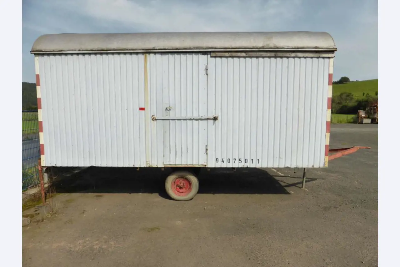 construction machinery and equipment and commercial vehicles -2