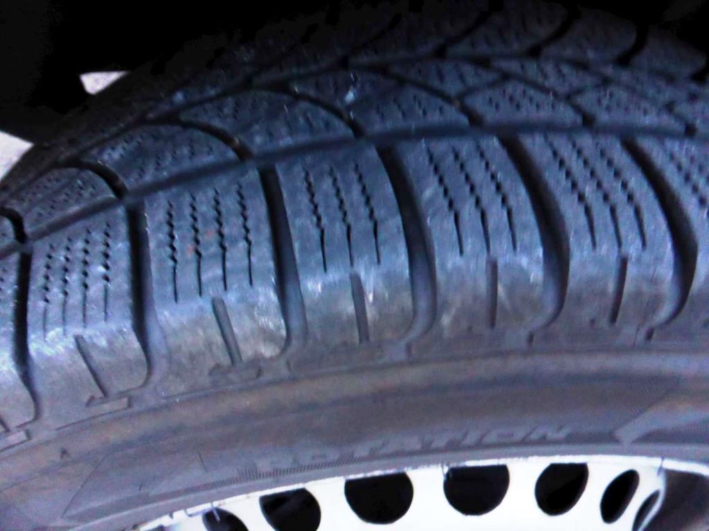 Gradbeni stroji, gradbena oprema, gospodarska vozila in avtomobili-8