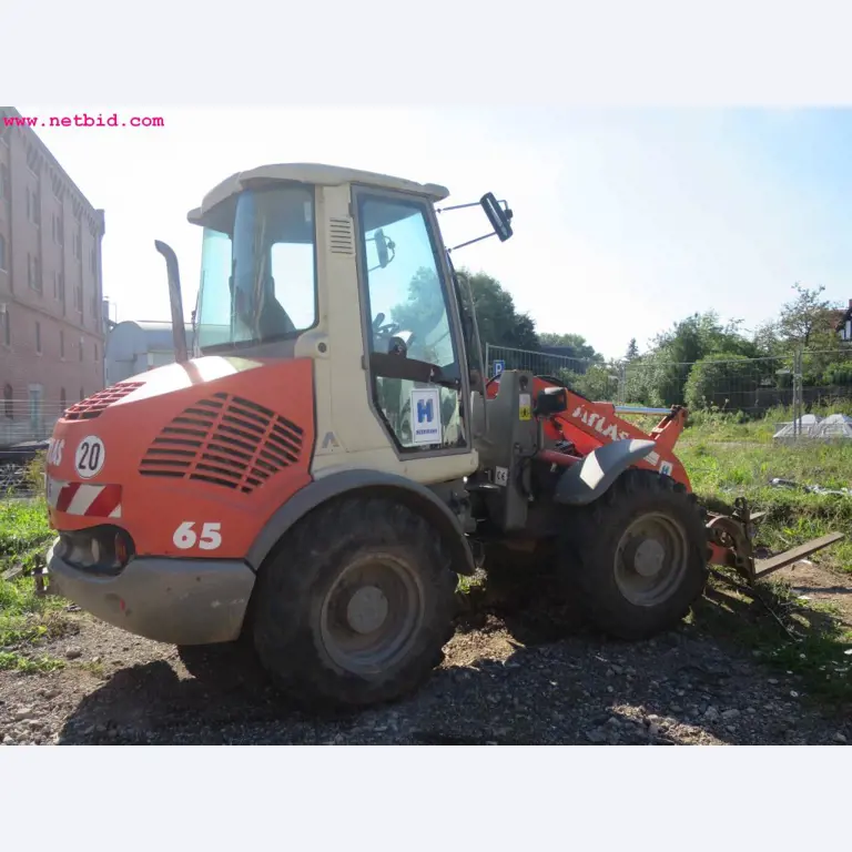 construction machinery and equipment and commercial vehicles -1