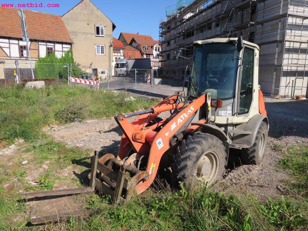 Gradbeni stroji, gradbena oprema, gospodarska vozila in avtomobili-4