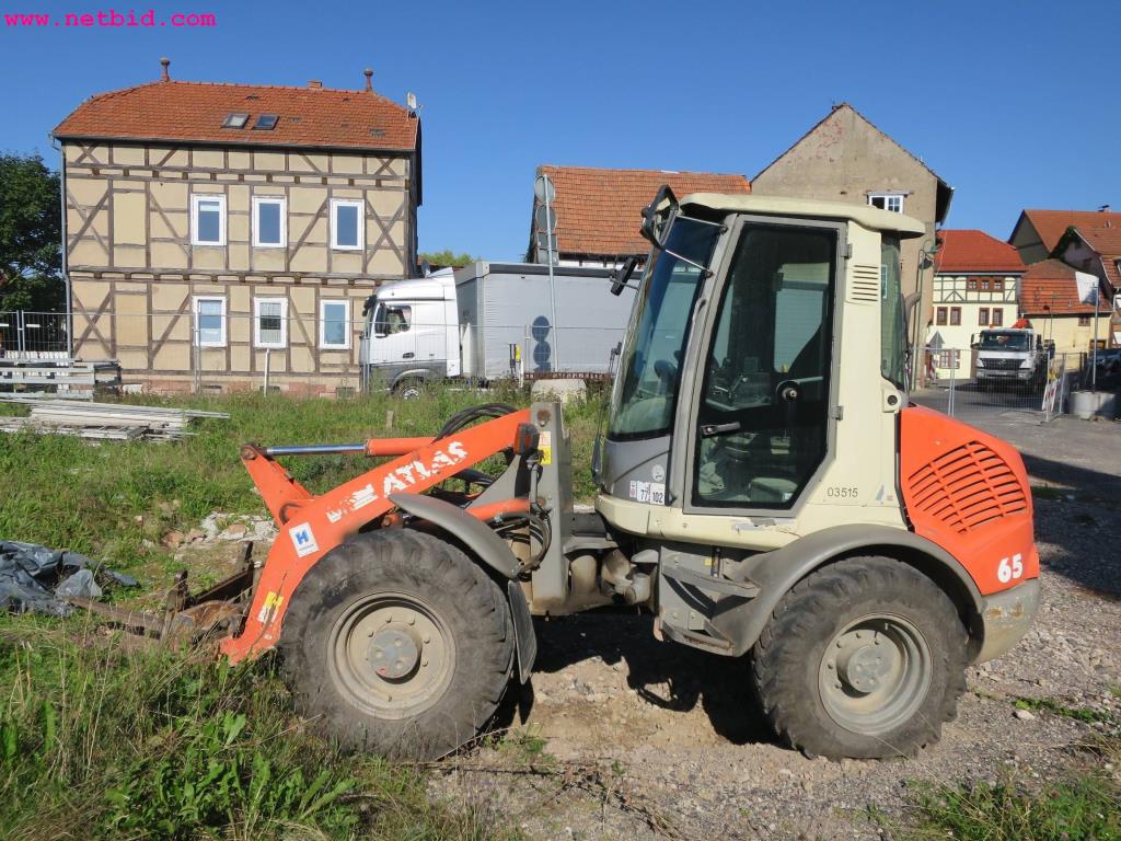 Gradbeni stroji, gradbena oprema, gospodarska vozila in avtomobili-5