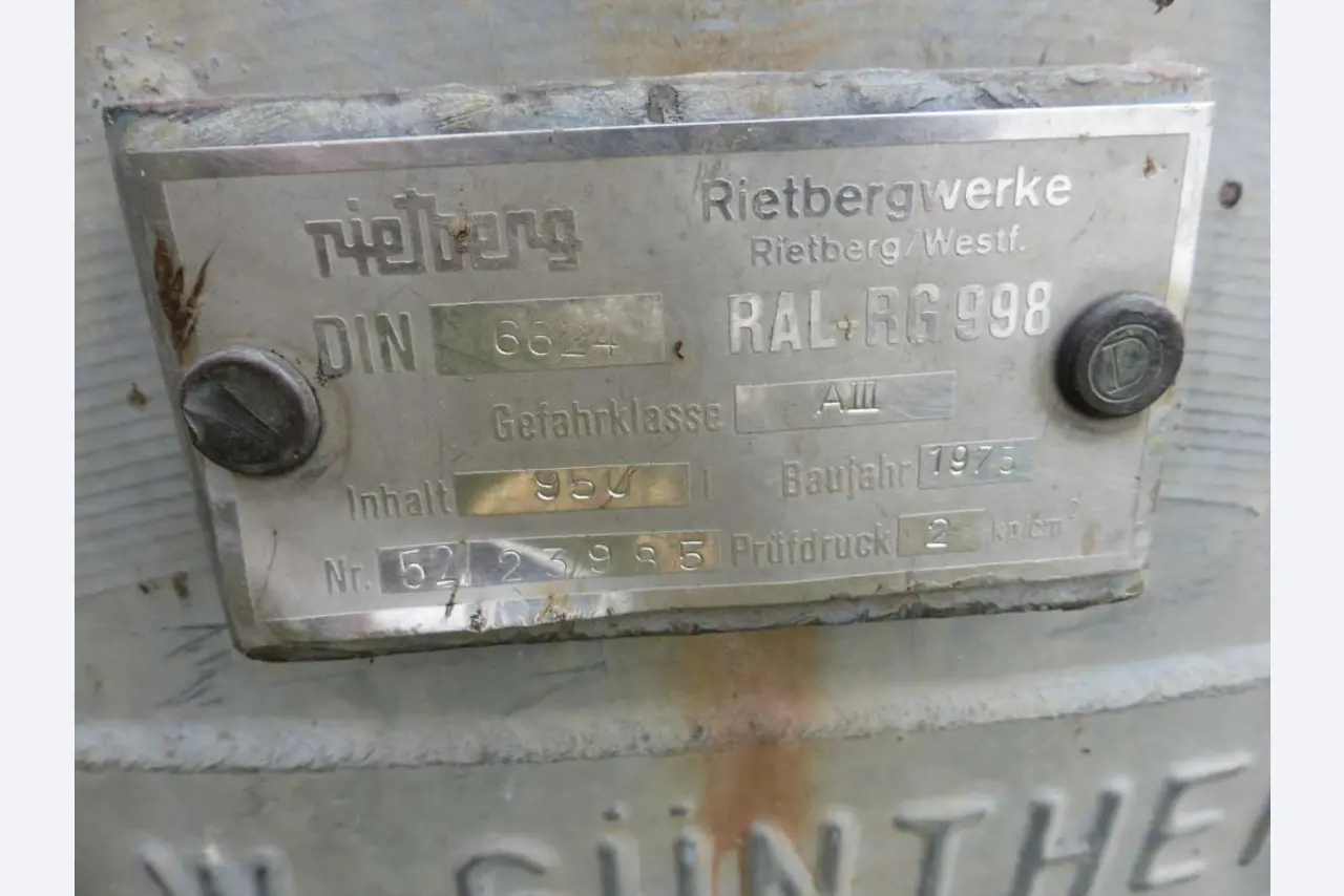 construction machinery and equipment and commercial vehicles -2