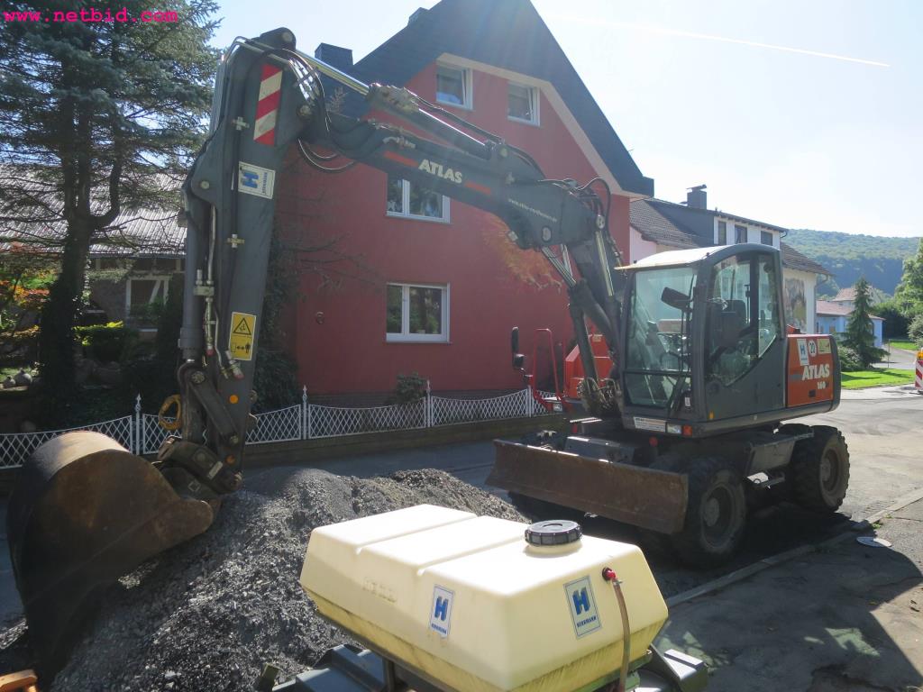 Gradbeni stroji, gradbena oprema, gospodarska vozila in avtomobili-11