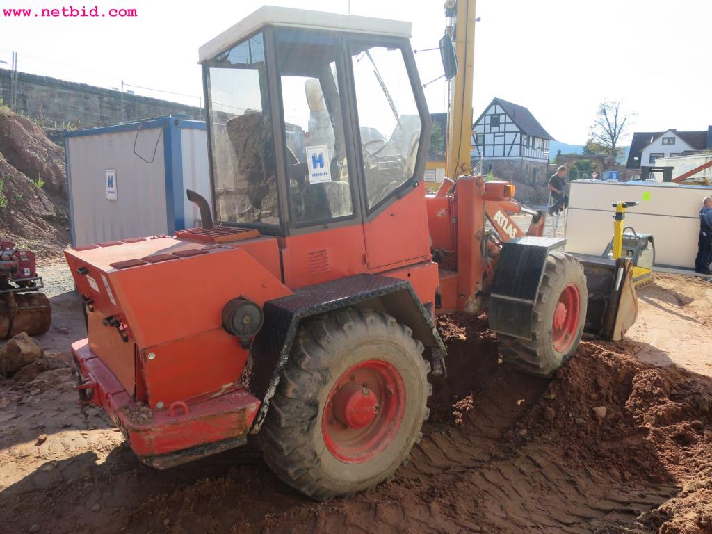 construction machinery and equipment and commercial vehicles -4