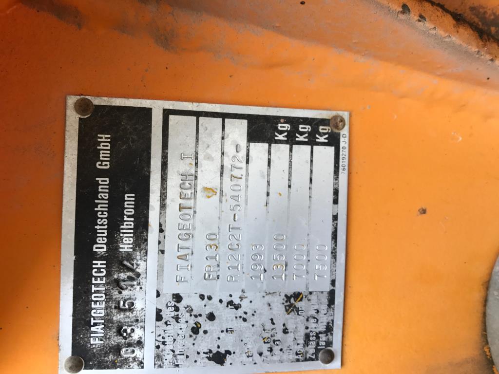 Baumaschinen, Baugeräte, Nutzfahrzeuge und Pkw-2