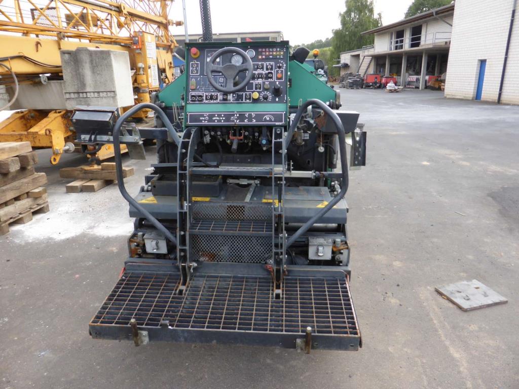 Gradbeni stroji, gradbena oprema, gospodarska vozila in avtomobili-5