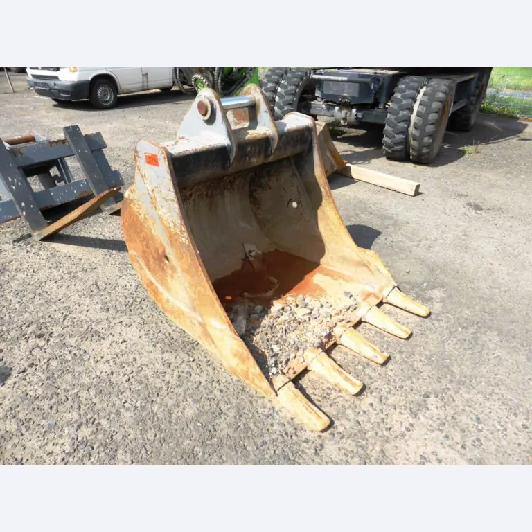 construction machinery and equipment and commercial vehicles -1