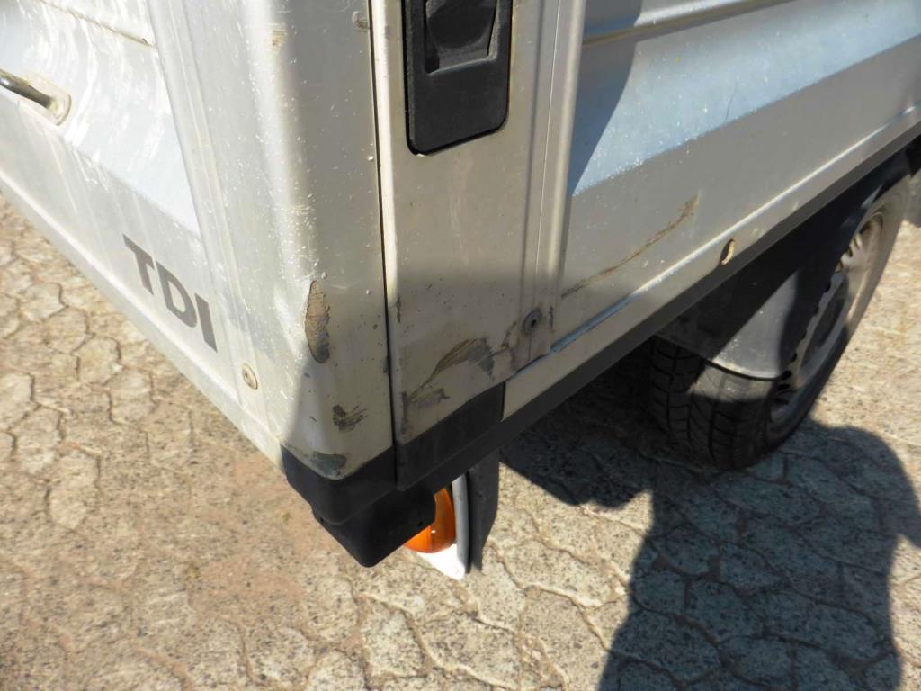 Gradbeni stroji, gradbena oprema, gospodarska vozila in avtomobili-10