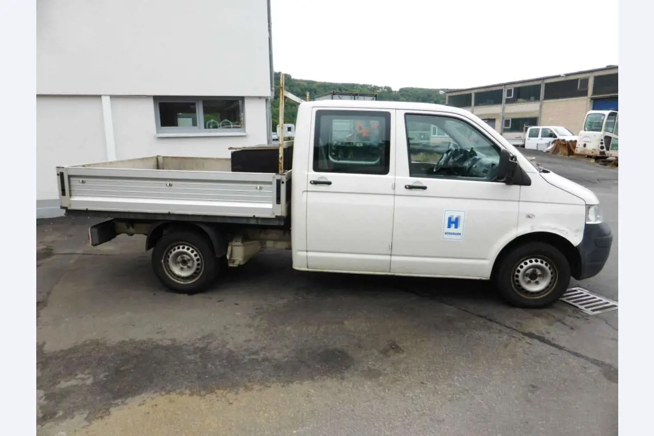 construction machinery and equipment and commercial vehicles -3