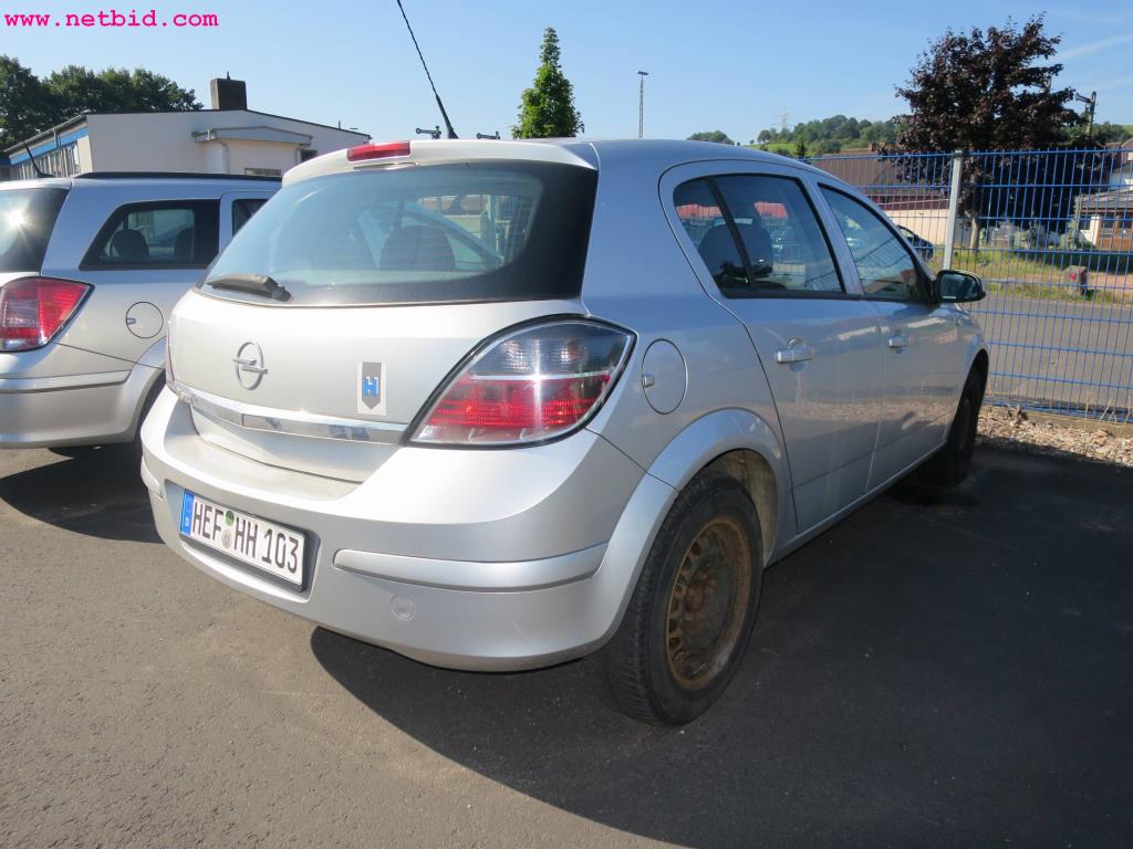 Gradbeni stroji, gradbena oprema, gospodarska vozila in avtomobili-3