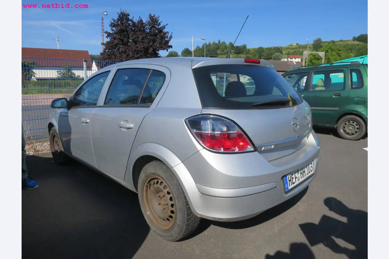 construction machinery and equipment and commercial vehicles -4