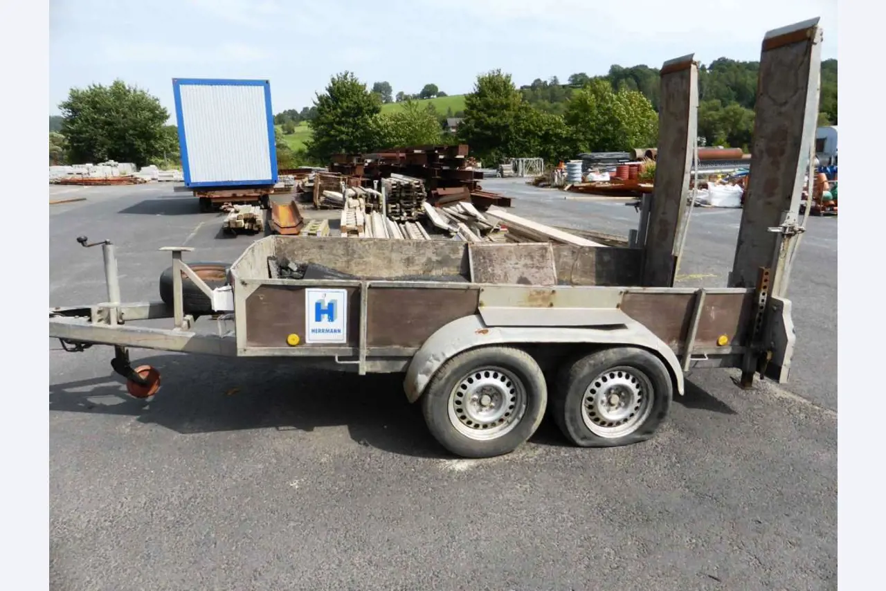 construction machinery and equipment and commercial vehicles -2