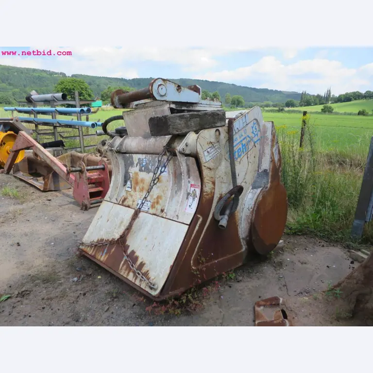 construction machinery and equipment and commercial vehicles -1