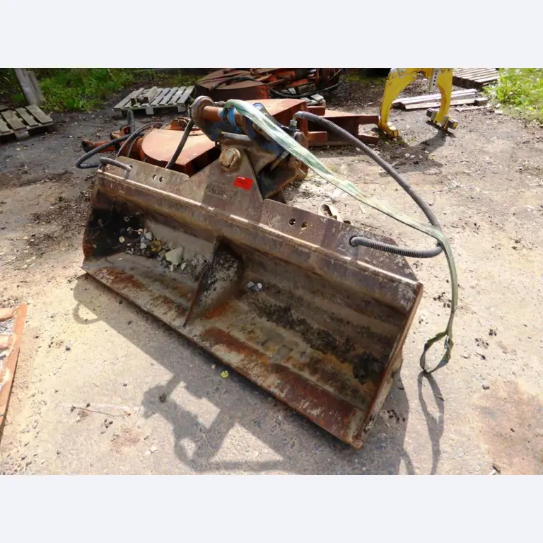 construction machinery and equipment and commercial vehicles -1