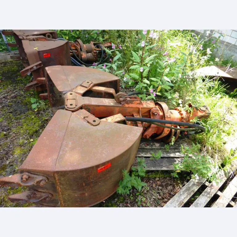 construction machinery and equipment and commercial vehicles -1