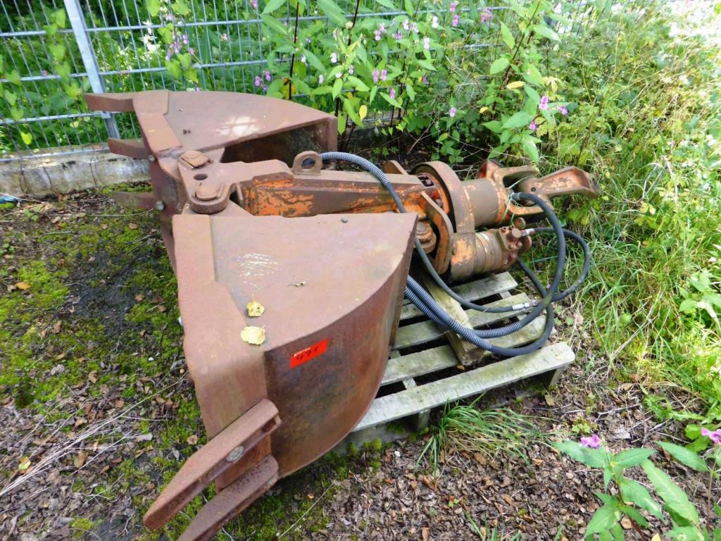 Gradbeni stroji, gradbena oprema, gospodarska vozila in avtomobili-1