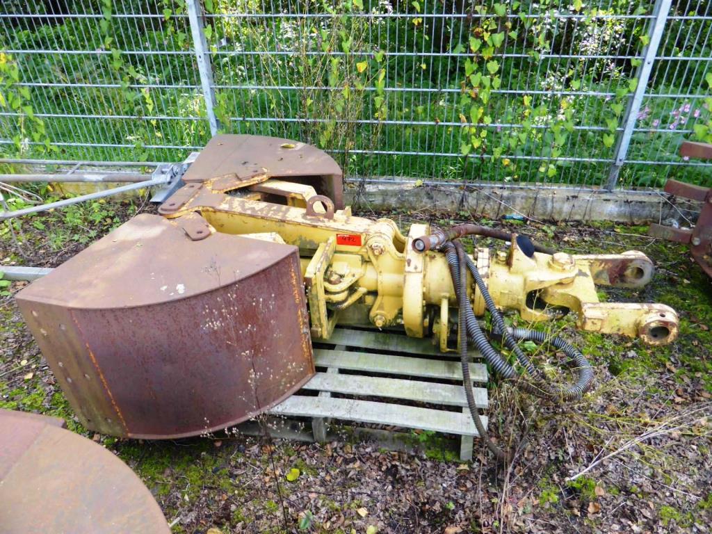 Gradbeni stroji, gradbena oprema, gospodarska vozila in avtomobili-1