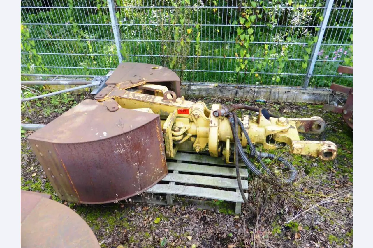 Baumaschinen, Baugeräte, Nutzfahrzeuge und Pkw-1