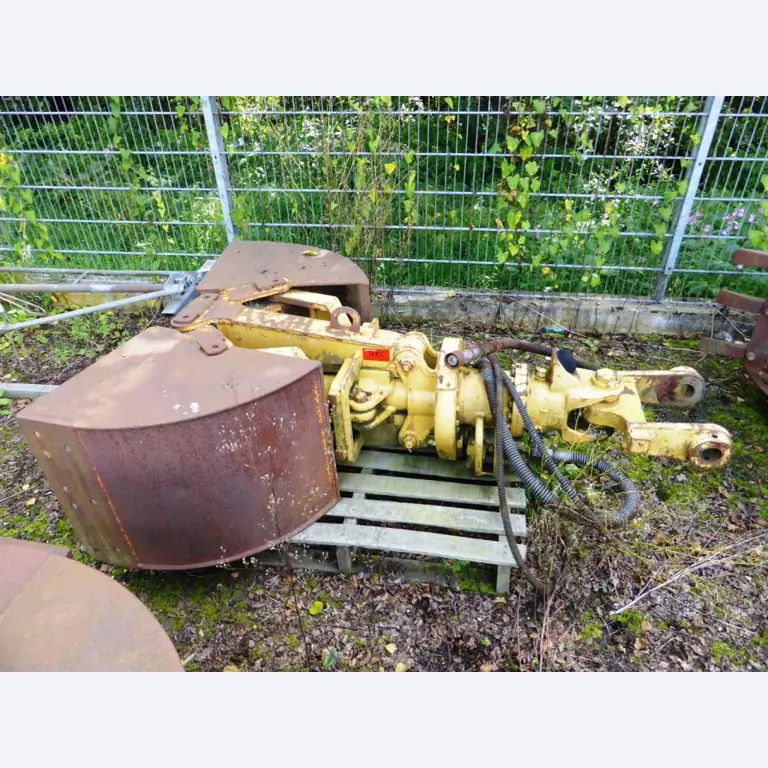 Baumaschinen, Baugeräte, Nutzfahrzeuge und Pkw-1