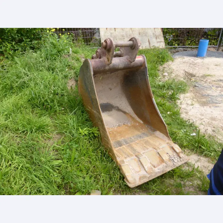 construction machinery and equipment and commercial vehicles -1