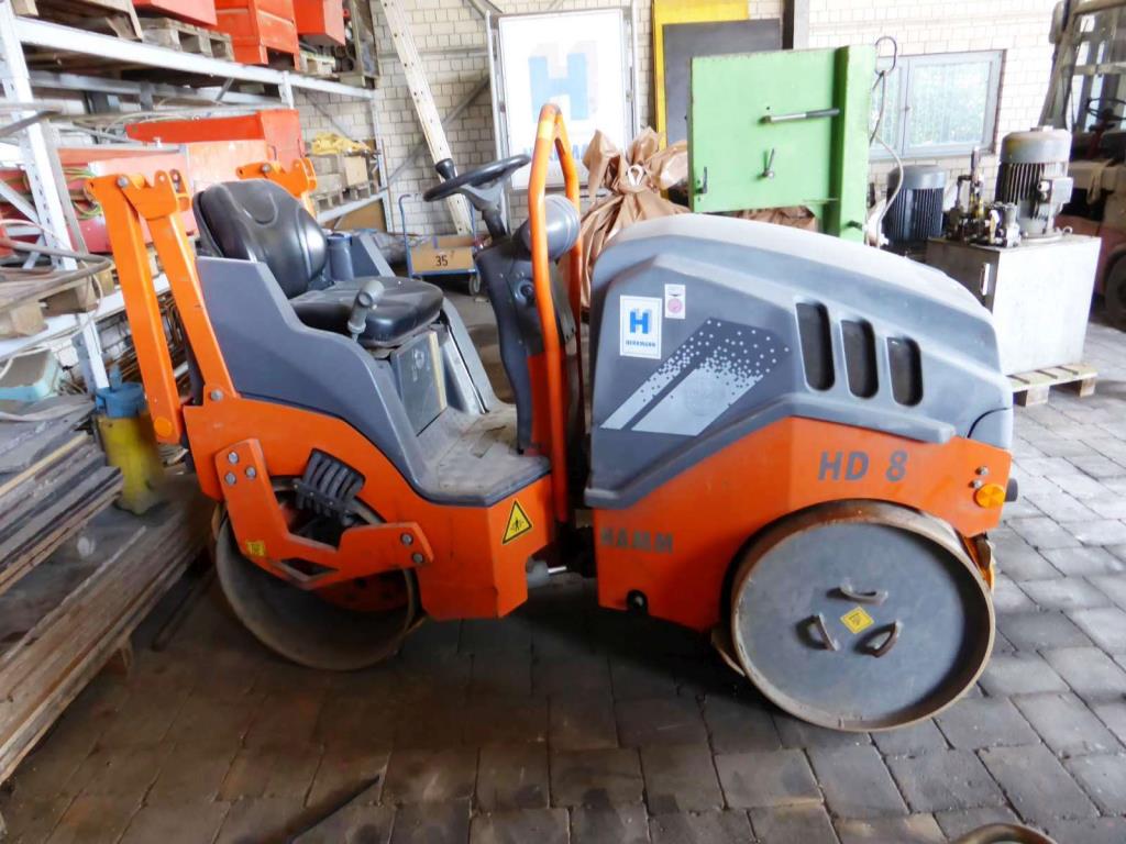 Gradbeni stroji, gradbena oprema, gospodarska vozila in avtomobili-6