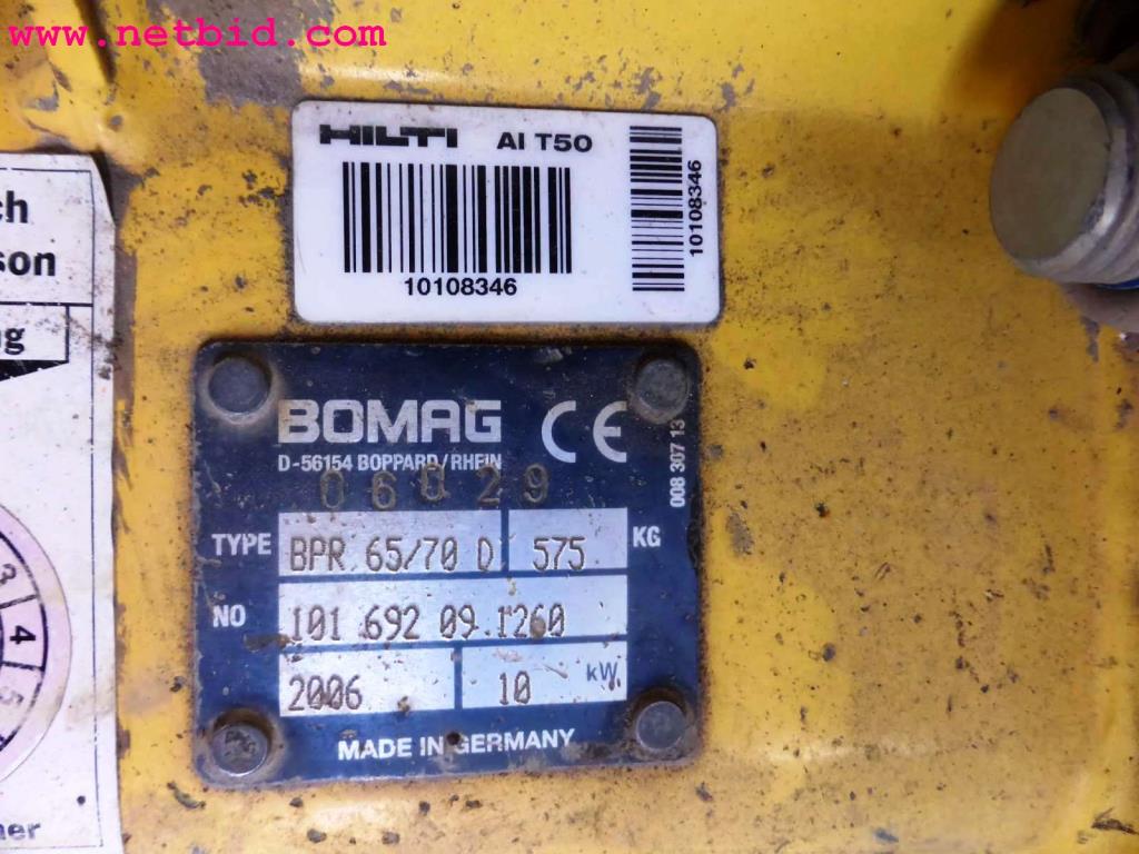 Máquinas de construção, equipamento de construção, veículos comerciais e automóveis-2