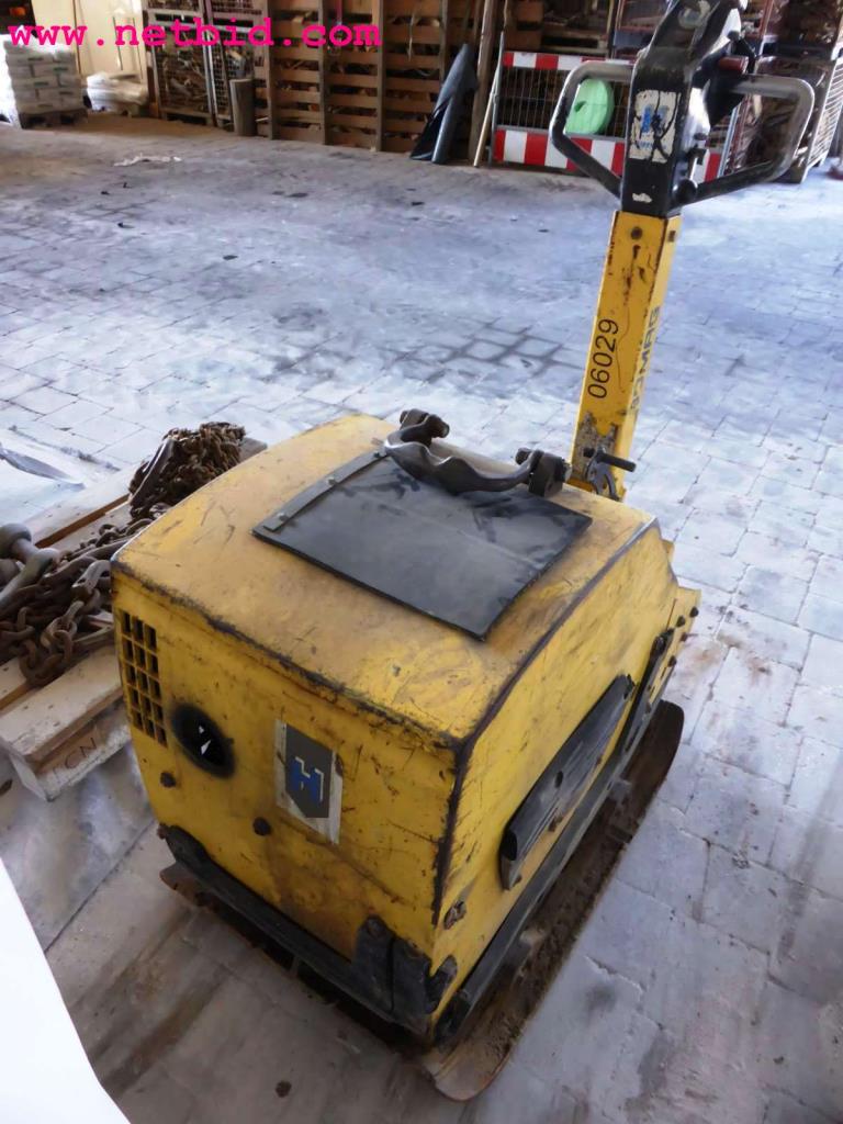 Máquinas de construção, equipamento de construção, veículos comerciais e automóveis-3