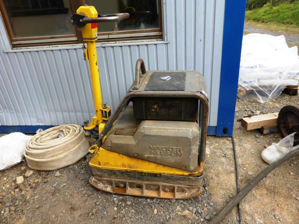 construction machinery and equipment and commercial vehicles -4