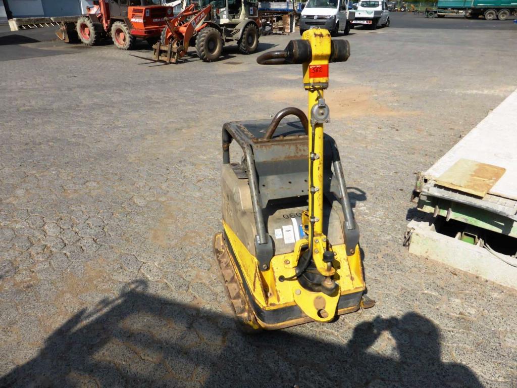 Máquinas de construção, equipamento de construção, veículos comerciais e automóveis-1