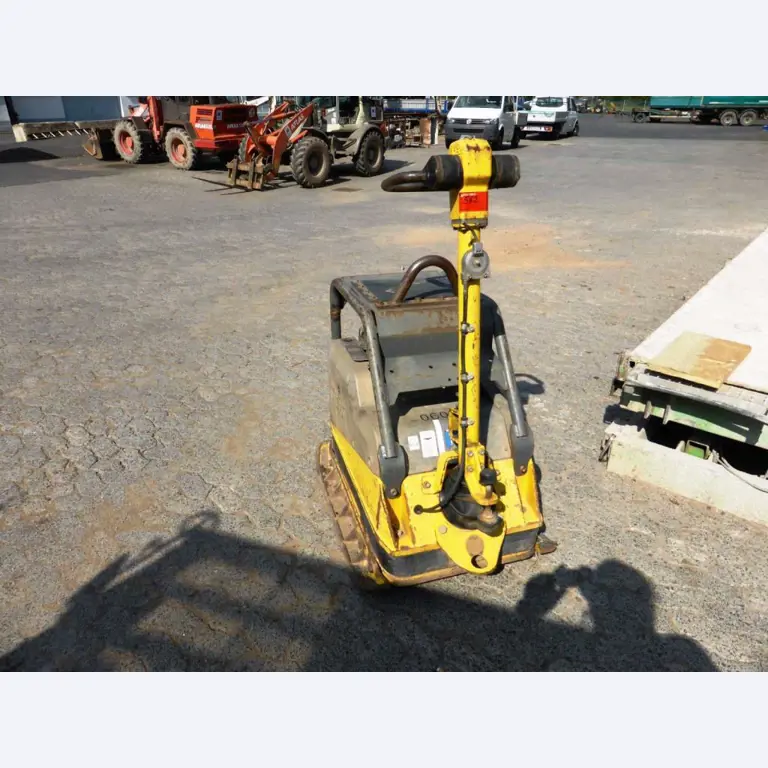 construction machinery and equipment and commercial vehicles -1