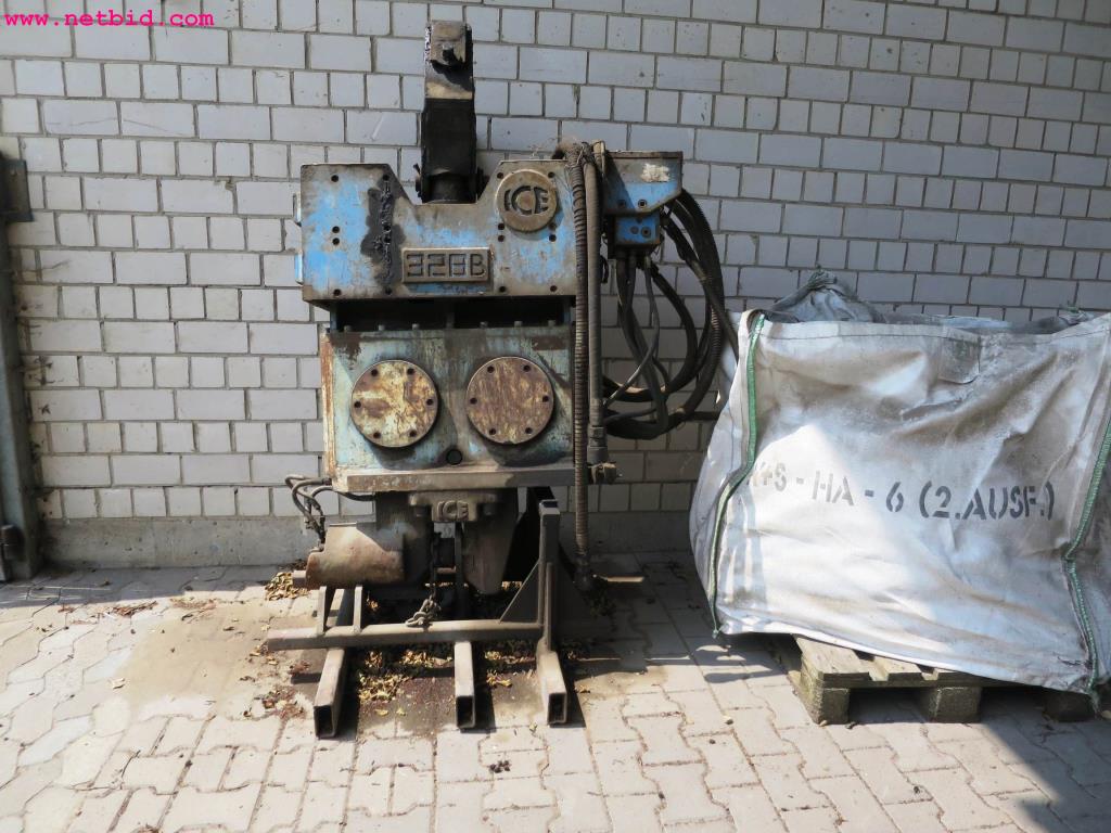 Máquinas de construção, equipamento de construção, veículos comerciais e automóveis-1