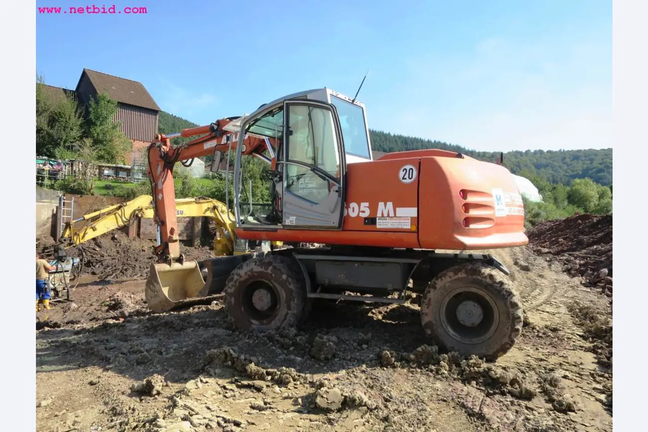 Bouwmachines, bouwuitrusting, bedrijfsvoertuigen en auto´s-3